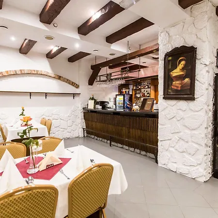 Rycerski Hotel 3*